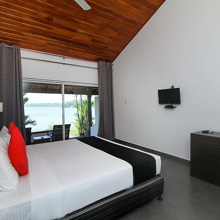 Kalla Bongo Lake Resort Hikkaduwa Chambre photo