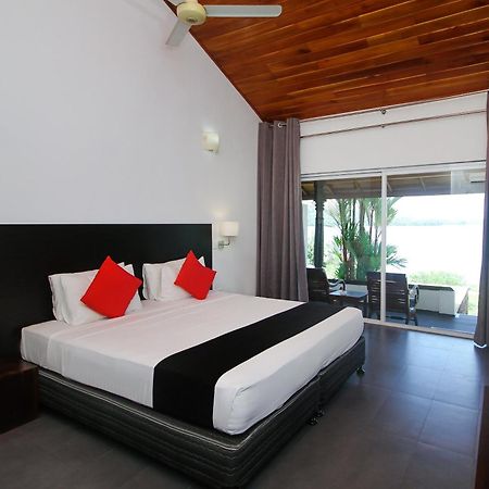 Kalla Bongo Lake Resort Hikkaduwa Chambre photo